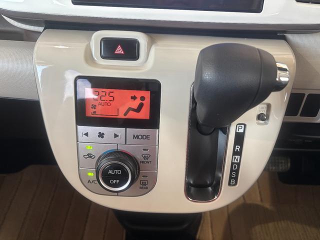 ムーヴキャンバス Ｘメイクアップリミテッド　ＳＡＩＩＩ　純正ナビ　パノラマモニター　ドライブレコーダー　ＥＴＣ　両側電動スライドドア　オートエアコン　電動格納式ドアミラー　パワーウィンドウ　プッシュスタートスイッチ　アイドリングストップ機能（6枚目）