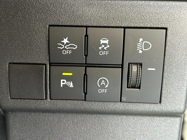 ハイゼットカーゴ ＤＸ　ラジオチューナー　ＥＴＣ車載器　マニュアルエアコン　運転席・助手席パワーウィンドウ　アイドリングストップ機能　コーナーセンサー　衝突被害軽減ブレーキ　キーレスエントリーシステム（8枚目）