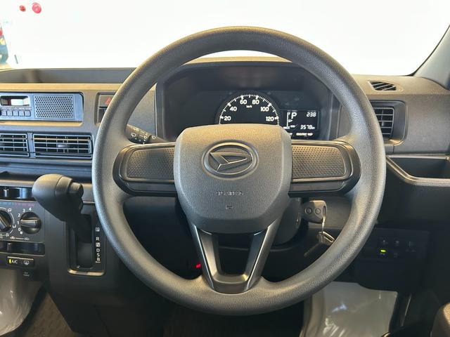 ハイゼットカーゴ ＤＸ　ラジオチューナー　ＥＴＣ車載器　マニュアルエアコン　運転席・助手席パワーウィンドウ　アイドリングストップ機能　コーナーセンサー　衝突被害軽減ブレーキ　キーレスエントリーシステム（11枚目）