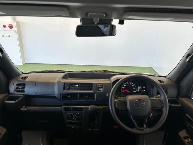 ハイゼットカーゴ ＤＸ　ラジオチューナー　ＥＴＣ車載器　マニュアルエアコン　運転席・助手席パワーウィンドウ　アイドリングストップ機能　コーナーセンサー　衝突被害軽減ブレーキ　キーレスエントリーシステム（30枚目）