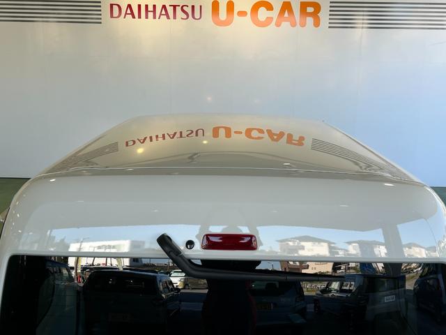 ハイゼットカーゴ ＤＸ　ラジオチューナー　ＥＴＣ車載器　マニュアルエアコン　運転席・助手席パワーウィンドウ　アイドリングストップ機能　コーナーセンサー　衝突被害軽減ブレーキ　キーレスエントリーシステム（49枚目）