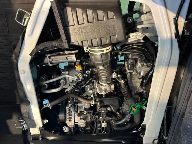 ハイゼットカーゴ ＤＸ　ラジオチューナー　ＥＴＣ車載器　マニュアルエアコン　運転席・助手席パワーウィンドウ　アイドリングストップ機能　コーナーセンサー　衝突被害軽減ブレーキ　キーレスエントリーシステム（50枚目）