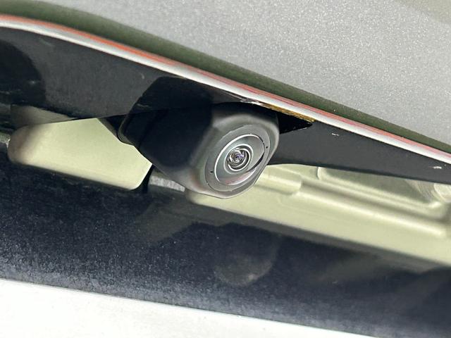 タント カスタムＲＳ　タ－ボ　バックカメラ対応　ＥＴＣ　電動パーキング　プッシュボタンスタ－ト　両側電動スライドドア　コ－ナ－センサ－　衝突被害軽減ブレーキ　アイドリングストップ機能　シ－トヒ－タ－　ＬＥＤヘッドライト（6枚目）