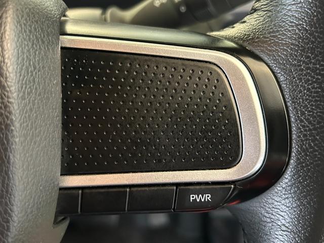 タント カスタムＲＳ　タ－ボ　バックカメラ対応　ＥＴＣ　電動パーキング　プッシュボタンスタ－ト　両側電動スライドドア　コ－ナ－センサ－　衝突被害軽減ブレーキ　アイドリングストップ機能　シ－トヒ－タ－　ＬＥＤヘッドライト（10枚目）