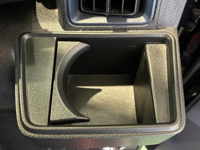 タント カスタムＲＳ　タ－ボ　バックカメラ対応　ＥＴＣ　電動パーキング　プッシュボタンスタ－ト　両側電動スライドドア　コ－ナ－センサ－　衝突被害軽減ブレーキ　アイドリングストップ機能　シ－トヒ－タ－　ＬＥＤヘッドライト（18枚目）