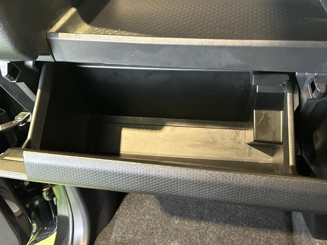 タント カスタムＲＳ　タ－ボ　バックカメラ対応　ＥＴＣ　電動パーキング　プッシュボタンスタ－ト　両側電動スライドドア　コ－ナ－センサ－　衝突被害軽減ブレーキ　アイドリングストップ機能　シ－トヒ－タ－　ＬＥＤヘッドライト（21枚目）