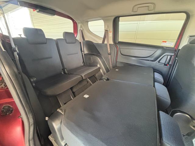 シエンタ G ナビゲーション バックカメラ 両側電動スライドドア ETC車載器 後席モニター 電動格納式ドアミラー パワーウィンドウ アイドリングストップ機能 プッシュスタートスイッチ キーフリーシステム(29枚目)