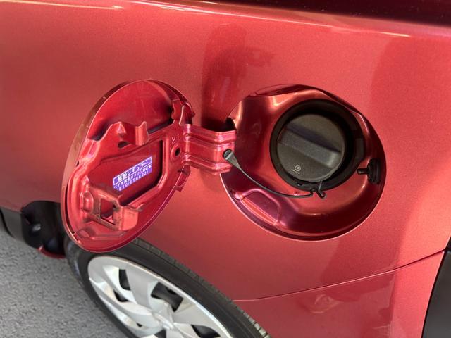 シエンタ G ナビゲーション バックカメラ 両側電動スライドドア ETC車載器 後席モニター 電動格納式ドアミラー パワーウィンドウ アイドリングストップ機能 プッシュスタートスイッチ キーフリーシステム(44枚目)