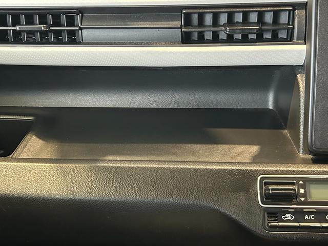 ワゴンR ハイブリッドFX CDオーディオ プッシュボタンスタ-ト アイドリングストップ機能 片側シ-トヒ-タ-(16枚目)