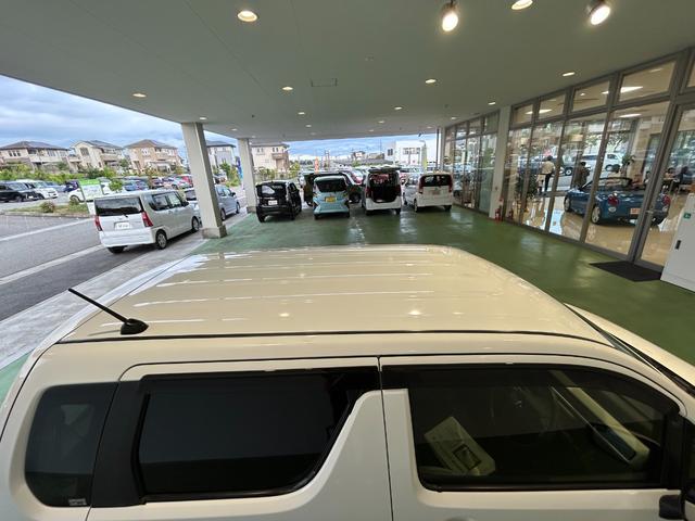 ワゴンR ハイブリッドFX CDオーディオ プッシュボタンスタ-ト アイドリングストップ機能 片側シ-トヒ-タ-(51枚目)