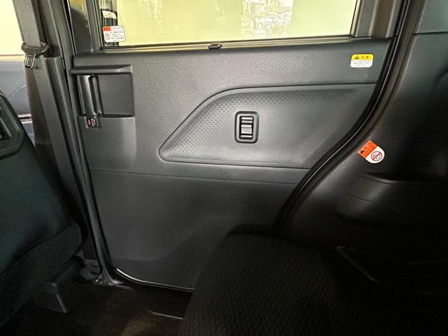 タント カスタムＸ　オートエアコン　フロントシートヒーター　左右パワースライドドア　電動パーキング　プッシュボタンスタート　アイドリングストップ　アルミホイール　ＬＥＤヘッドランプ　バックカメラ対応（43枚目）