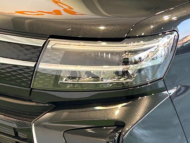 タント カスタムＸ　オートエアコン　フロントシートヒーター　左右パワースライドドア　電動パーキング　プッシュボタンスタート　アイドリングストップ　アルミホイール　ＬＥＤヘッドランプ　バックカメラ対応（45枚目）