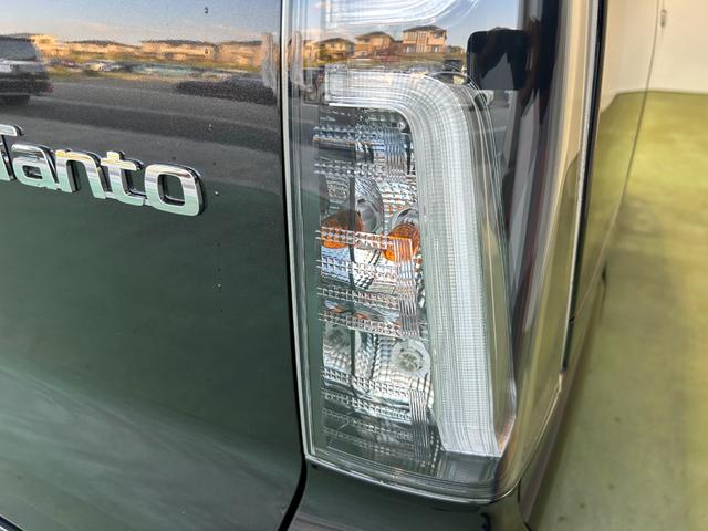 タント カスタムＸ　オートエアコン　フロントシートヒーター　左右パワースライドドア　電動パーキング　プッシュボタンスタート　アイドリングストップ　アルミホイール　ＬＥＤヘッドランプ　バックカメラ対応（53枚目）
