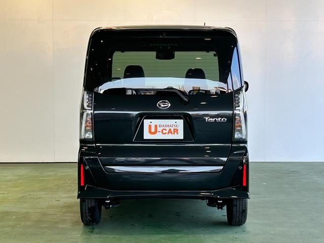 タント カスタムＸ　オートエアコン　フロントシートヒーター　左右パワースライドドア　電動パーキング　プッシュボタンスタート　アイドリングストップ　アルミホイール　ＬＥＤヘッドランプ　バックカメラ対応（56枚目）