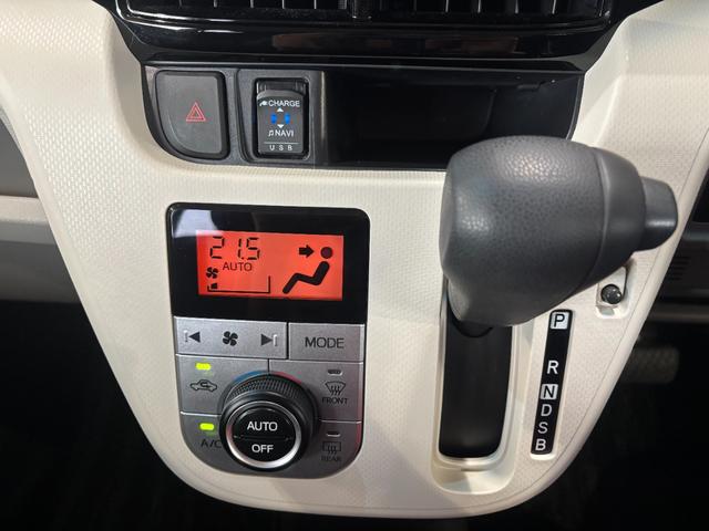 ムーヴ ＸリミテッドＩＩ　ＳＡＩＩＩ　純正ナビ　バックカメラ　ＥＴＣ車載器　ドライブレコーダー　運転席シートヒーター　オートエアコン　電動格納式ドアミラー　パワーウィンドウ　プッシュスタートスイッチ　キーフリーシステム　アルミホイール（5枚目）