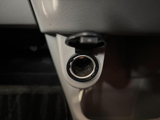 ムーヴ ＸリミテッドＩＩ　ＳＡＩＩＩ　純正ナビ　バックカメラ　ＥＴＣ車載器　ドライブレコーダー　運転席シートヒーター　オートエアコン　電動格納式ドアミラー　パワーウィンドウ　プッシュスタートスイッチ　キーフリーシステム　アルミホイール（6枚目）