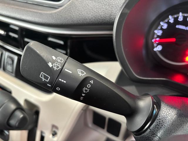 ムーヴ ＸリミテッドＩＩ　ＳＡＩＩＩ　純正ナビ　バックカメラ　ＥＴＣ車載器　ドライブレコーダー　運転席シートヒーター　オートエアコン　電動格納式ドアミラー　パワーウィンドウ　プッシュスタートスイッチ　キーフリーシステム　アルミホイール（10枚目）