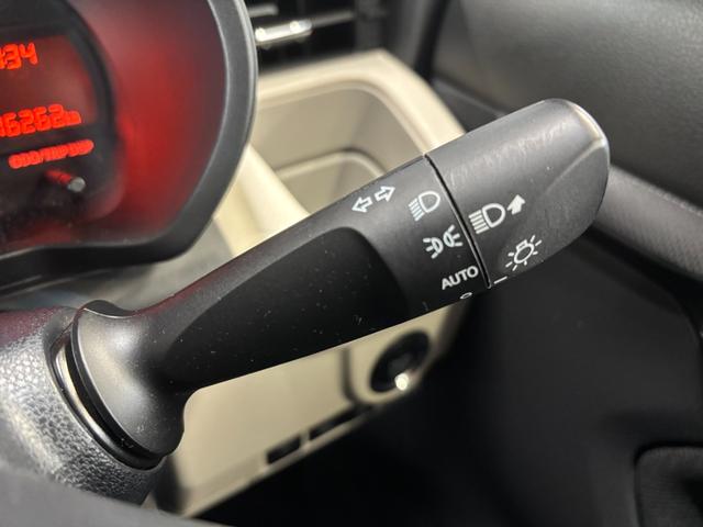 ムーヴ ＸリミテッドＩＩ　ＳＡＩＩＩ　純正ナビ　バックカメラ　ＥＴＣ車載器　ドライブレコーダー　運転席シートヒーター　オートエアコン　電動格納式ドアミラー　パワーウィンドウ　プッシュスタートスイッチ　キーフリーシステム　アルミホイール（11枚目）