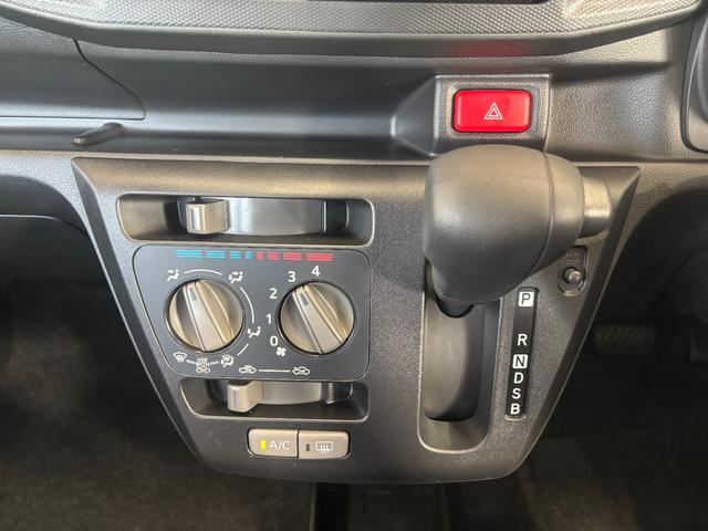ミライース Ｌ　ＳＡＩＩＩ　ＣＤチューナー　ドライブレコーダー　マニュアルエアコン　ＡＢＳ　　キーレスエントリー　ＡＢＳ　エアバッグ　禁煙車　ワンオーナー　電動格納式ドアミラー（4枚目）