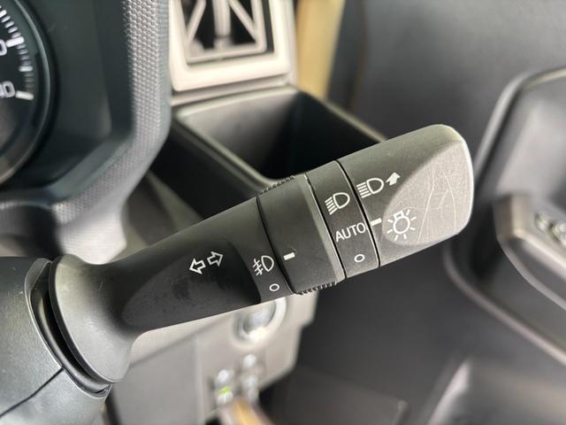 タフト G クロムベンチャー バックカメラ対応 電動パーキングブレーキ 運転席・助手席シートヒーター オートエアコン 電動格納式ドアミラー パワーウィンドウ プッシュスタートスイッチ キーフリーシステム アイドリングストップ機能(9枚目)