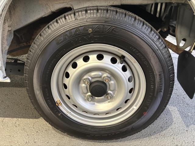 ハイゼットカーゴ デラックスSAIII ラジオチューナー マニュアルエアコン 運転席・助手席パワーウィンドウ アイドリングストップ機能 キーレスエントリーシステム(38枚目)