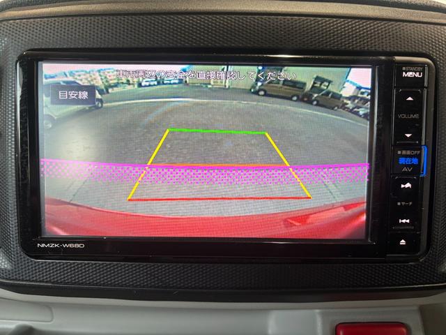 ミライース X SAIII 純正ナビ バックカメラ ドライブレコーダー TVコントロール 電動格納式ドアミラー パワーウィンドウ マニュアルエアコン アイドリングストップ機能 コーナーセンサー キーレスエントリーシステム(4枚目)