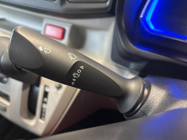 ミライース X SAIII 純正ナビ バックカメラ ドライブレコーダー TVコントロール 電動格納式ドアミラー パワーウィンドウ マニュアルエアコン アイドリングストップ機能 コーナーセンサー キーレスエントリーシステム(8枚目)