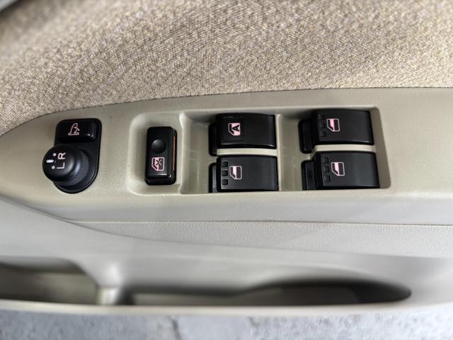 ムーヴ L CD/ラジオチューナー ETC車載器 パワーウィンドウ 電動格納式ドアミラー マニュアルエアコン キーレスエントリーシステム(9枚目)