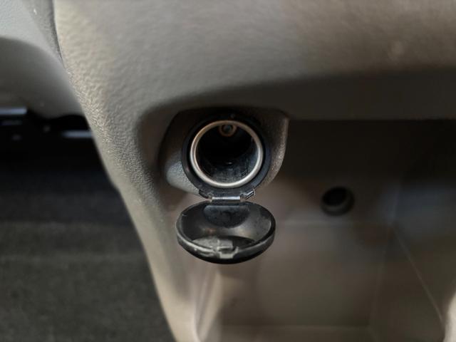 ミライース Ｘ　ＣＤチューナー　マニュアルエアコン　電動格納式ドアミラー　パワーウィンドウ　アイドリングストップ機能　キーレスエントリーシステム　パワーステアリング（5枚目）