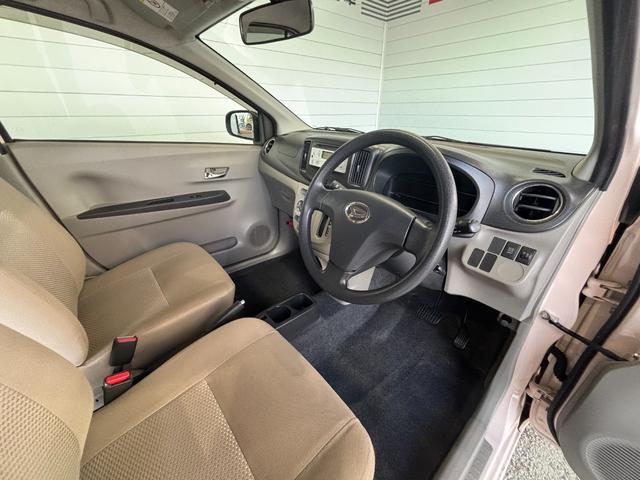 ミライース Ｘ　ＣＤチューナー　マニュアルエアコン　電動格納式ドアミラー　パワーウィンドウ　アイドリングストップ機能　キーレスエントリーシステム　パワーステアリング（19枚目）