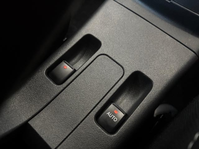 コペン セロ ドライブレコーダー オートエアコン 運転席・助手席シートヒーター パワーウィンドウ アイドリングストップ機能 プッシュスタートスイッチ キーフリーシステム アルミホイール(5枚目)