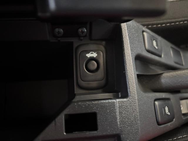 コペン セロ ドライブレコーダー オートエアコン 運転席・助手席シートヒーター パワーウィンドウ アイドリングストップ機能 プッシュスタートスイッチ キーフリーシステム アルミホイール(8枚目)