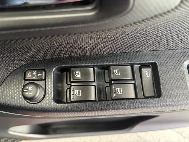 ムーヴ ＸリミテッドＩＩ　ＳＡＩＩＩ　ナビ　バックカメラ　ドライブレコーダー　ＥＴＣ車載器　運転席シートヒーター　ＴＶコントロール　電動格納式ドアミラー　パワーウィンドウ　オートエアコン　プッシュスタートスイッチ　キーフリーシステム（18枚目）