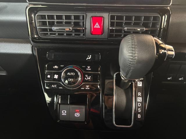 タント カスタムＲＳ　カーナビゲーション　バックカメラ　ドライブレコーダー　オートエアコン　フロントシートヒーター　電動パーキングブレーキ　左右パワースライドドア　ＬＥＤヘッドランプ　電動格納式ドアミラー（5枚目）