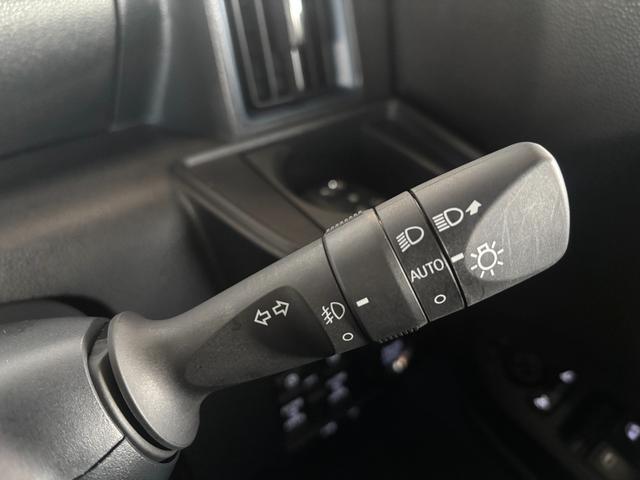 タント カスタムＲＳ　カーナビゲーション　バックカメラ　ドライブレコーダー　オートエアコン　フロントシートヒーター　電動パーキングブレーキ　左右パワースライドドア　ＬＥＤヘッドランプ　電動格納式ドアミラー（10枚目）