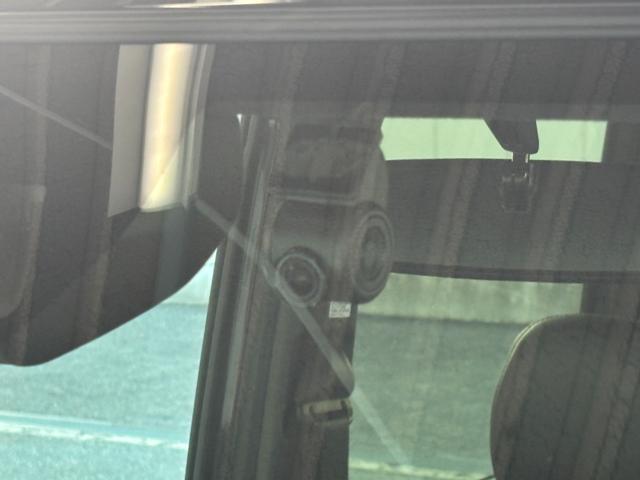 タント カスタムＲＳ　カーナビゲーション　バックカメラ　ドライブレコーダー　オートエアコン　フロントシートヒーター　電動パーキングブレーキ　左右パワースライドドア　ＬＥＤヘッドランプ　電動格納式ドアミラー（18枚目）