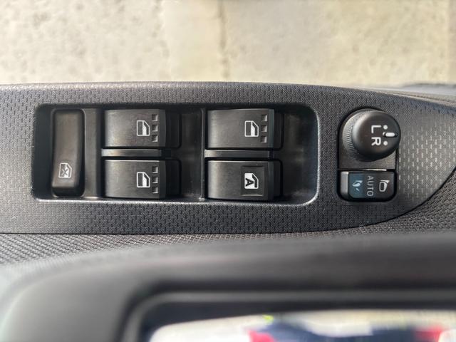 ムーヴ XリミテッドII SAIII バックカメラ対応 運転席シートヒーター 電動格納式ドアミラー パワーウィンドウ オートエアコン アルミホイール プッシュスタートスイッチ キーフリーシステム アイドリングストップ機能(6枚目)