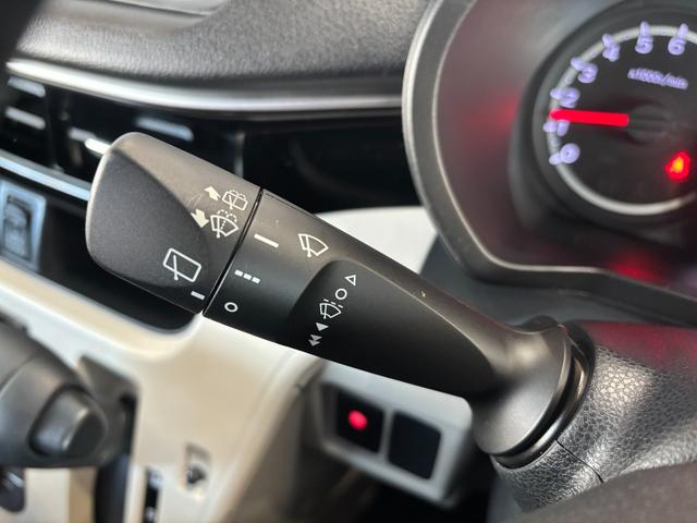 ムーヴ XリミテッドII SAIII ナビ バックカメラ TVコントロール オートエアコン 運転席シートヒーター ETC車載器 ドライブレコーダー 電動格納式ドアミラー パワーウィンドウ プッシュスタートスイッチ キーフリーシステム(10枚目)