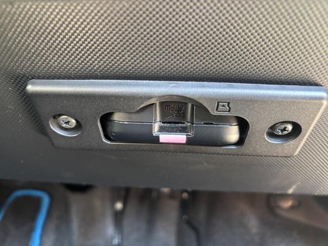 ロッキー プレミアムＧ　ＨＥＶ　ナビ　パノラマモニター　ドライブレコーダー　ＥＴＣ　運転席・助手席シートヒーター　電動パーキングブレーキ　オートエアコン　電動格納式ドアミラー　パワーウィンドウ　アルミホイール　キーフリーシステム（15枚目）