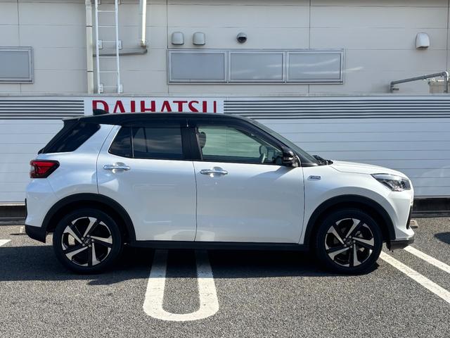 ロッキー プレミアムＧ　ＨＥＶ　ナビ　パノラマモニター　ドライブレコーダー　ＥＴＣ　運転席・助手席シートヒーター　電動パーキングブレーキ　オートエアコン　電動格納式ドアミラー　パワーウィンドウ　アルミホイール　キーフリーシステム（31枚目）