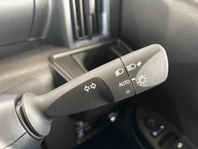 タント Ｘ　ナビゲーション　バックカメラ　ドライブレコーダー　運転席・助手席シートヒーター　助手席側後席電動スライドドア　電動格納式ドアミラー　パワーウィンドウ　プッシュスタートスイッチ　アイドリングストップ機能（11枚目）