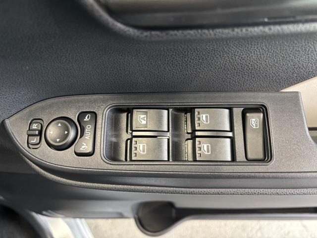 タント Ｘ　ナビゲーション　バックカメラ　ドライブレコーダー　運転席・助手席シートヒーター　助手席側後席電動スライドドア　電動格納式ドアミラー　パワーウィンドウ　プッシュスタートスイッチ　アイドリングストップ機能（18枚目）