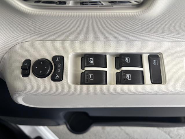 ムーヴキャンバス ストライプスＧ　ディスプレイオーディオ　バックカメラ　ドライブレコーダー　両側電動スライドドア　運転席・助手席シートヒーター　電動パーキングブレーキ　電動格納式ドアミラー　パワーウィンドウ　キーフリーシステム（21枚目）