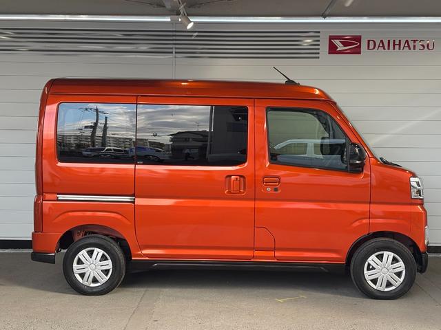 アトレー ＲＳ　バックカメラ対応　両側電動スライドドア　オートエアコン　電動格納式ドアミラー　運転席・助手席パワーウィンドウ　プッシュスタートスイッチ　キーフリーシステム　アイドリングストップ機能（19枚目）