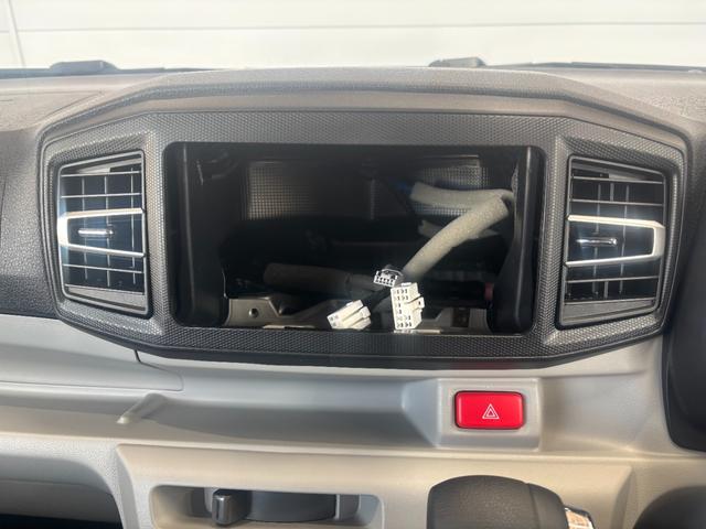 ミライース X SAIII 電動格納式ドアミラー パワーウィンドウ マニュアルエアコン アイドリングストップ機能 キーレスエントリーシステム コーナーセンサー パワーステアリング(3枚目)