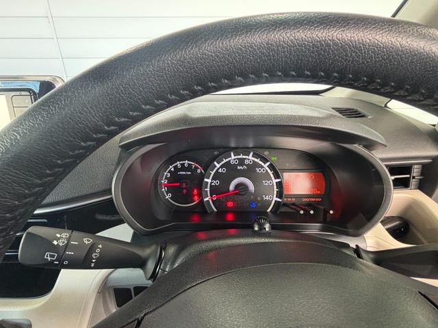 ムーヴ ＸリミテッドＩＩ　ＳＡＩＩＩ　ナビゲーション　バックカメラ　ドライブレコーダー　オートエアコン　運転席シートヒーター　電動格納式ドアミラー　パワーウィンドウ　プッシュスタートスイッチ　キーフリーシステム　アルミホイール（8枚目）