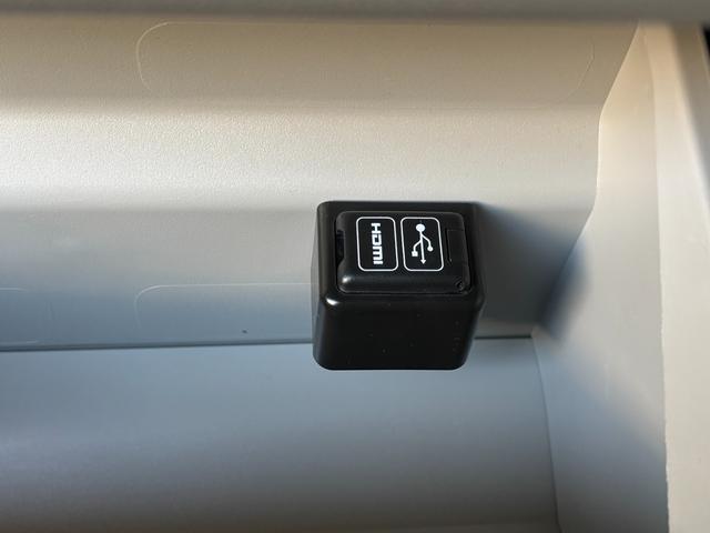 ムーヴ ＸリミテッドＩＩ　ＳＡＩＩＩ　ナビゲーション　バックカメラ　ドライブレコーダー　オートエアコン　運転席シートヒーター　電動格納式ドアミラー　パワーウィンドウ　プッシュスタートスイッチ　キーフリーシステム　アルミホイール（13枚目）