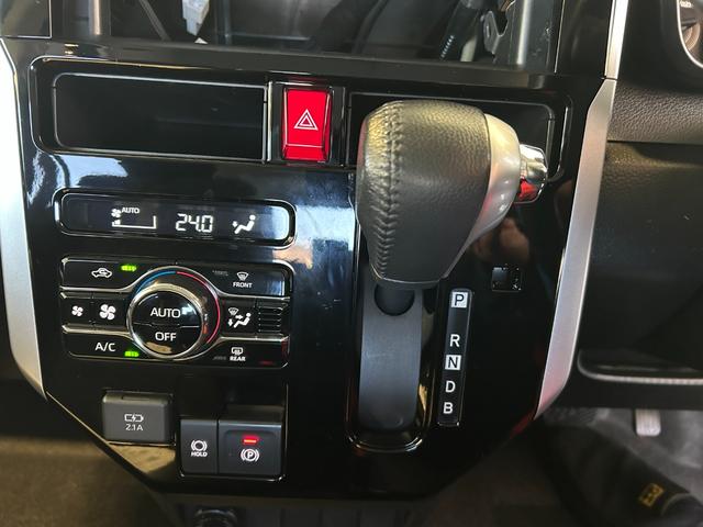 トール カスタムＧ　ターボ　バックカメラ対応　電動パーキング　両側電動スライドドア　プッシュボタンスタ－ト　衝突被害軽減ブレーキ　アイドリングストップ機能　コ－ナ－センサ－　クル－ズコントロ－ル（8枚目）