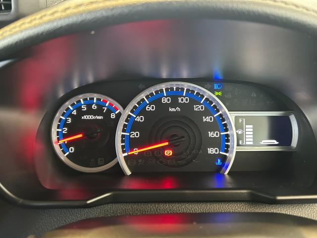 トール カスタムＧ　ターボ　バックカメラ対応　電動パーキング　両側電動スライドドア　プッシュボタンスタ－ト　衝突被害軽減ブレーキ　アイドリングストップ機能　コ－ナ－センサ－　クル－ズコントロ－ル（22枚目）