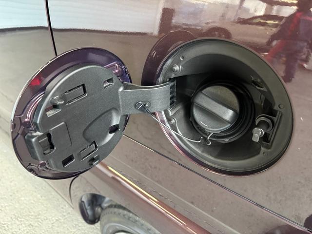 タント Ｘ　ナビ装着時パノラマモニター対応　助手席側電動スライドドア　運転席・助手席シートヒーター　電動パーキングブレーキ　パワーウィンドウ　電動格納式ドアミラー　キーフリーシステム　アイドリングストップ機能（40枚目）